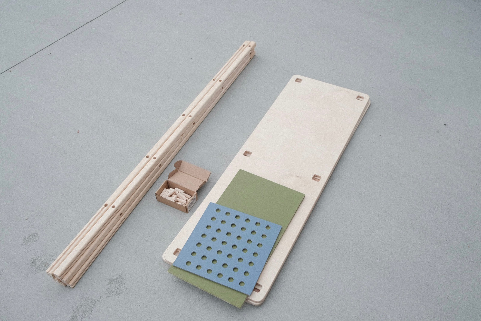 Flat-Pack Birch Plywood Shelf System - 4