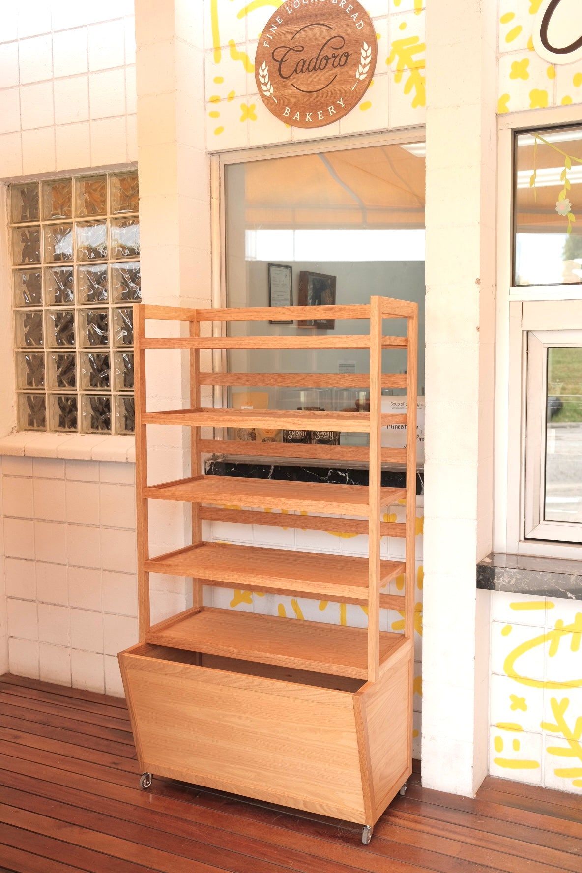 Bread shelf for Cadoro Bakery - 5