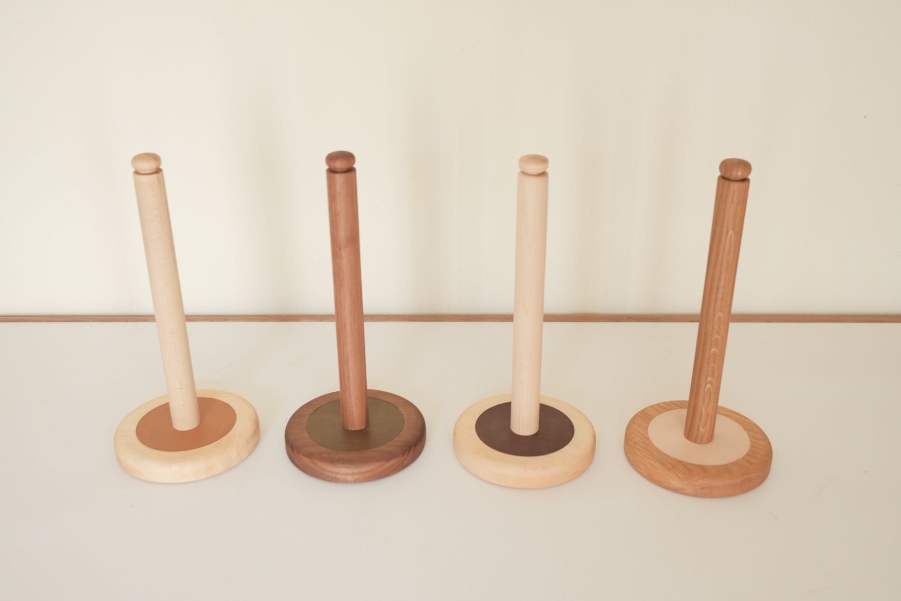 Koppa paper towel holder