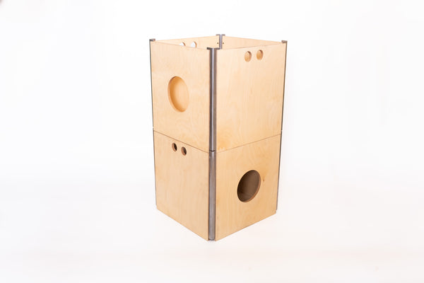 Kubo modular crate with magazines and books in modern interior