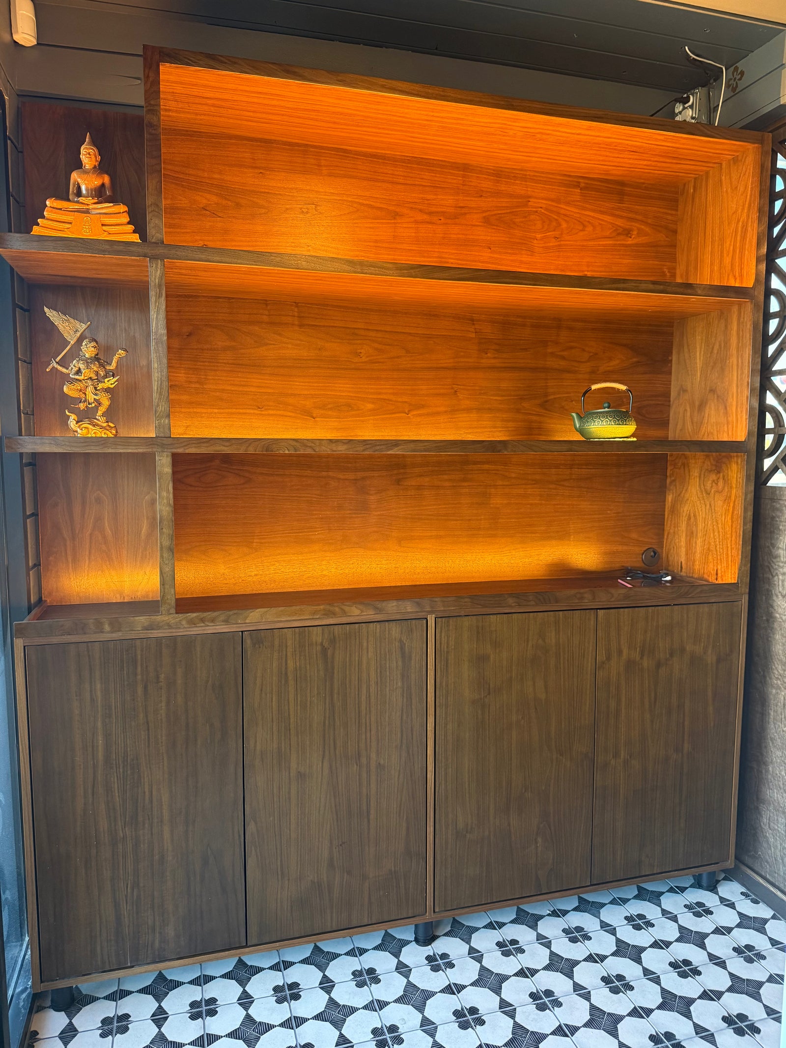 Custom Cabinetry for Hanuman Thai Eatery - 7