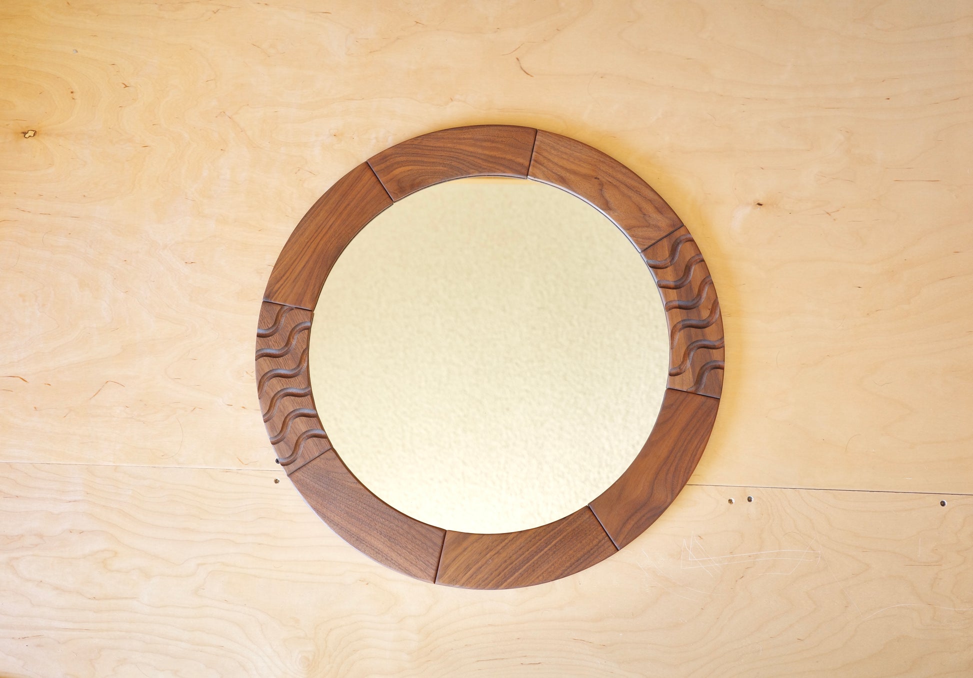 Round Wood Mirror with Ripple Pattern